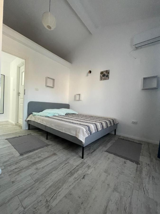 Lavoilanoi Villa Mangalia Bagian luar foto